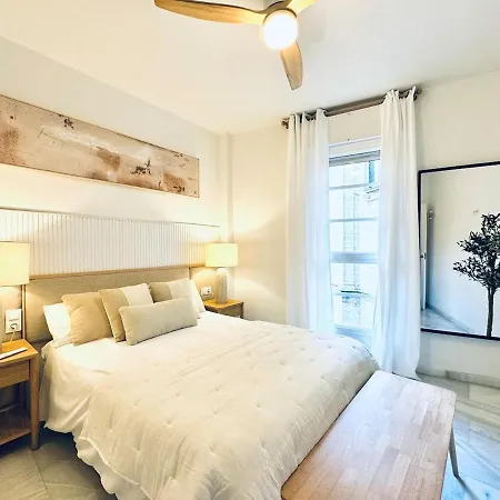 Apartment New Cathedral Deluxe Sinesedesignhomes *